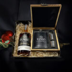Discover Fore Valley Hip Flask Hampers